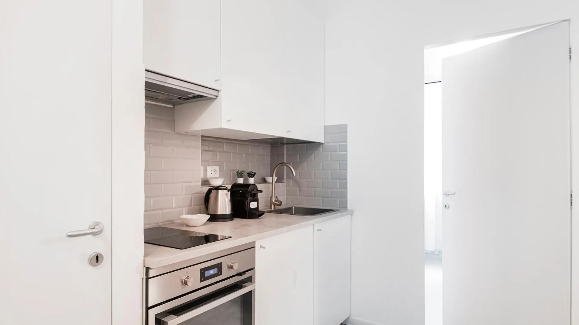 Апартаменты Gorgeous Flat In The Design District Милан